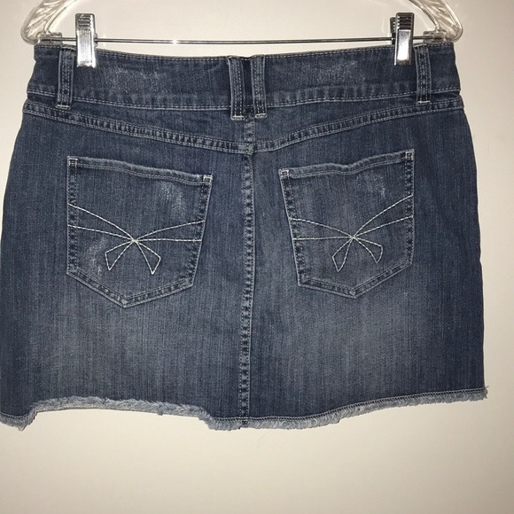 Elle Skirt - Picture 2 of 4